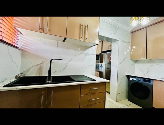 3 BEDROOM HOUSE FOR SALE IN AMANDASIG